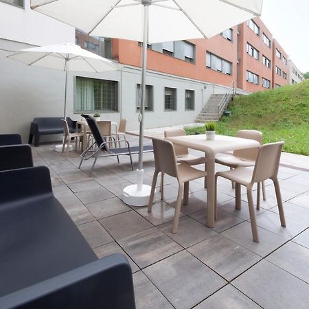 Residencia Universitaria Resa Manuel Agud Querol سان سيباستيان المظهر الخارجي الصورة