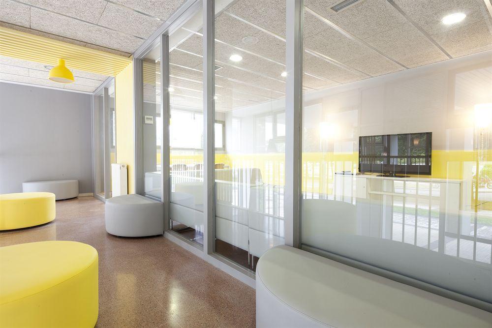 Residencia Universitaria Resa Manuel Agud Querol سان سيباستيان المظهر الخارجي الصورة