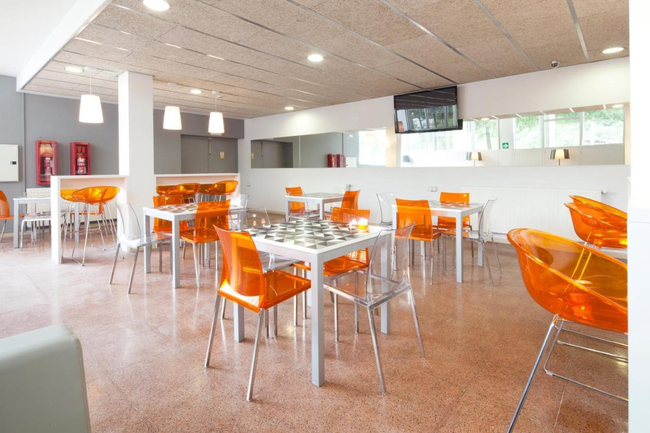 Residencia Universitaria Resa Manuel Agud Querol سان سيباستيان المظهر الخارجي الصورة